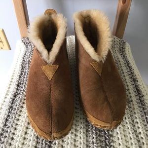 LL Bean Women’s Wicked Good Moccasin Slipper